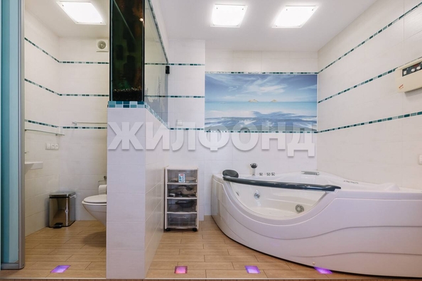 
  Продается 4-комн. квартира, 217.9 м², Галущака ул, д. 9
. Фото 52.