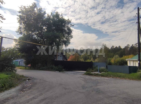 
  Продается дом, 106 м², Новосибирск
. Фото 2.