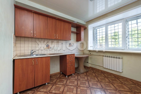 
  Продается 1-комн. квартира, 35.9 м², Котовского ул, д. 26
. Фото 9.