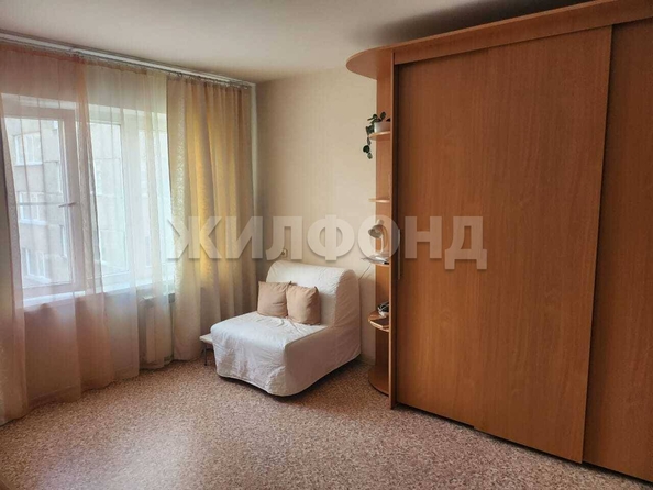 
  Продается 1-комн. квартира, 28.5 м², Чапаева ул, д. 7/3
. Фото 3.