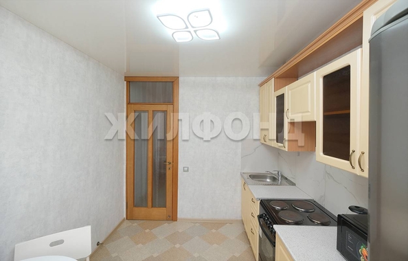 
  Продается 1-комн. квартира, 35.6 м², Октябрьская ул, д. 10а
. Фото 4.