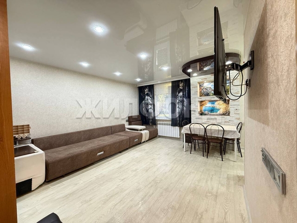 
  Продается 2-комн. квартира, 43.3 м², Невельского ул, д. 67
. Фото 6.