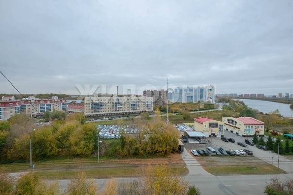 
  Продается 2-комн. квартира, 50.2 м², Связистов ул, д. 147
. Фото 9.