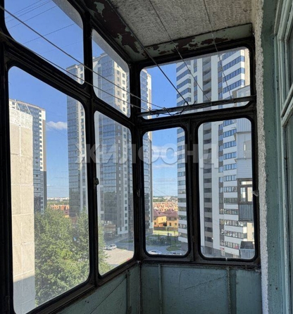 
  Продается 3-комн. квартира, 63.3 м², Зорге ул, д. 227
. Фото 6.
