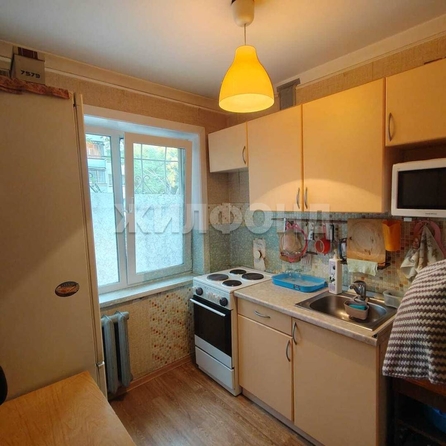 
  Продается 3-комн. квартира, 60.9 м², Челюскинцев ул, д. 38
. Фото 10.