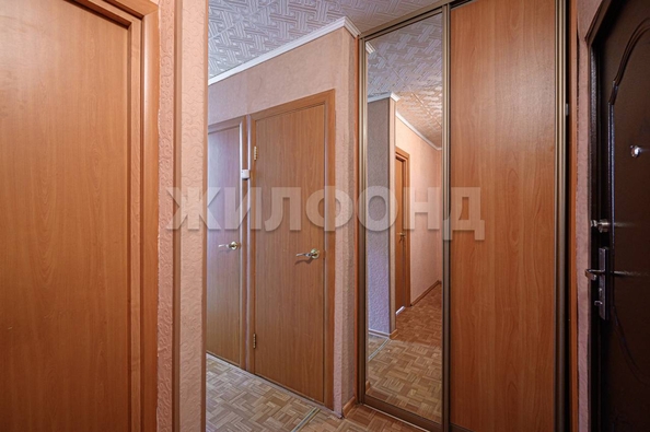 
  Продается 4-комн. квартира, 59.8 м², Ленинградская ул, д. 145
. Фото 23.