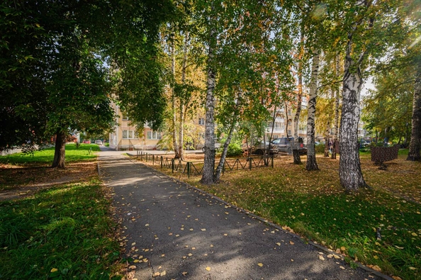 
  Продается 4-комн. квартира, 59.8 м², Ленинградская ул, д. 145
. Фото 38.