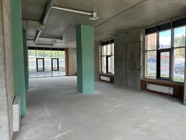 
  Продается универсальное помещение, 241.9 м², Ипподромская ул
. Фото 11.