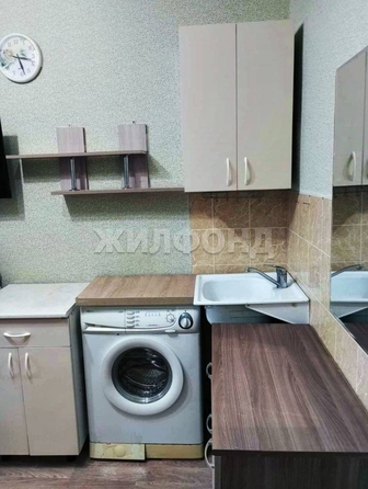 
  Продается 1-комн. квартира, 13.5 м², Пермитина ул, д. 12
. Фото 9.