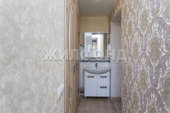 
  Продается 2-комн. квартира, 61.8 м², Краснообск, д. 245
. Фото 7.
