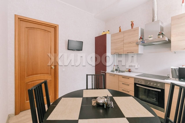 
  Продается 3-комн. квартира, 71.2 м², Державина ул, д. 5
. Фото 10.