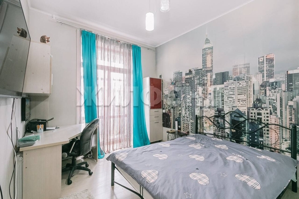 
  Продается 3-комн. квартира, 71.2 м², Державина ул, д. 5
. Фото 2.