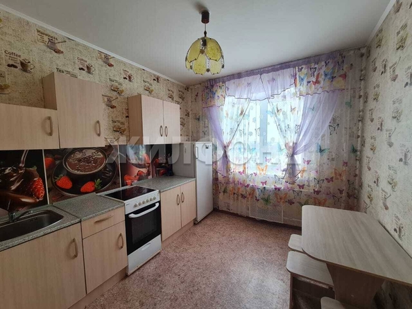 
  Продается 1-комн. квартира, 34.2 м², Виктора Уса ул, д. 3
. Фото 2.