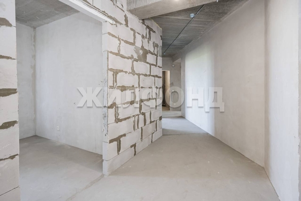 
  Продается 2-комн. квартира, 67.3 м², Есенина ул, д. 67
. Фото 19.