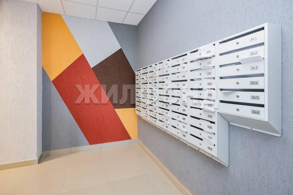
  Продается 2-комн. квартира, 67.3 м², Есенина ул, д. 67
. Фото 23.