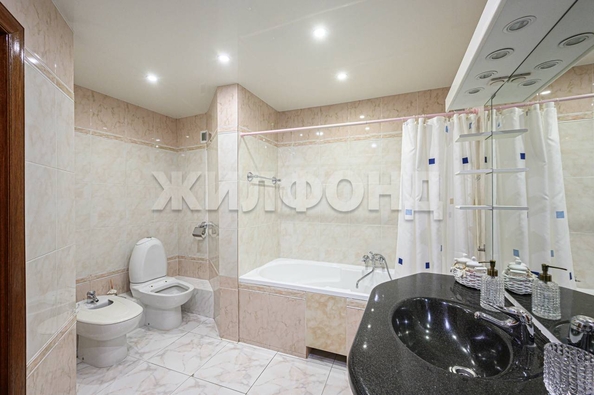 
  Продается 4-комн. квартира, 88.6 м², Вокзальная магистраль ул, д. 6/1
. Фото 30.