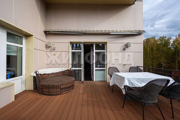
  Продается 4-комн. квартира, 312 м², Золотодолинская ул, д. 35
. Фото 24.