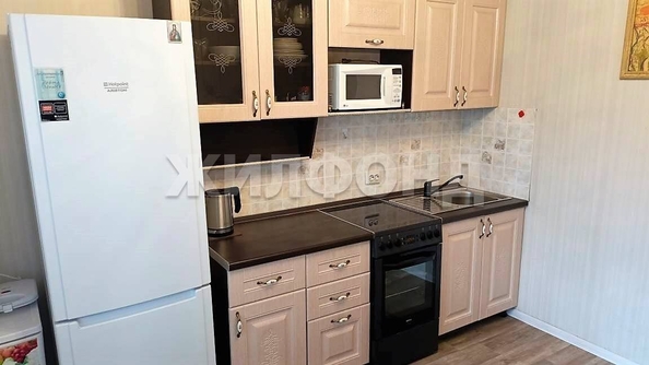 
  Продается 1-комн. квартира, 41.9 м², 2-й (4 мкр.) кв-л, д. 228
. Фото 8.