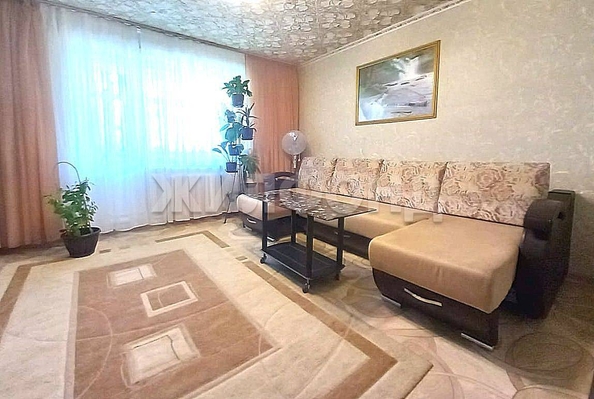 
  Продается 4-комн. квартира, 79.9 м², В. Высоцкого ул, д. 39
. Фото 2.
