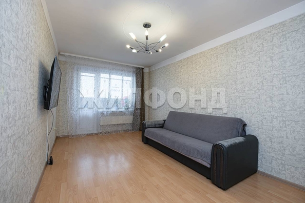 
  Продается 3-комн. квартира, 62.5 м², Дзержинского пр-кт, д. 12
. Фото 9.