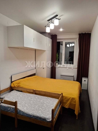 
  Продается 2-комн. квартира, 41.7 м², Овражная ул, д. 13
. Фото 8.