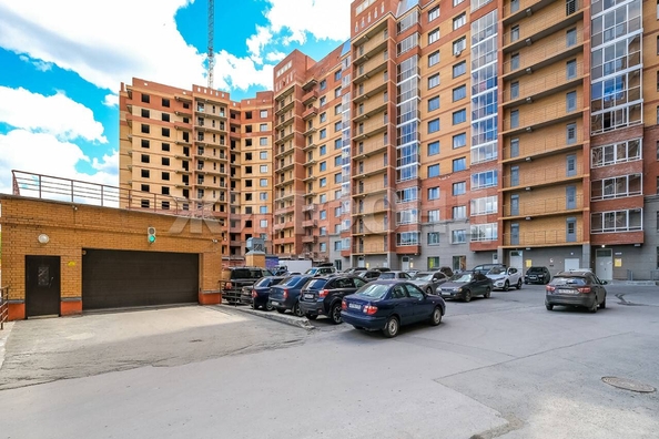 
  Продается 3-комн. квартира, 99 м², Есенина ул, д. 67
. Фото 5.