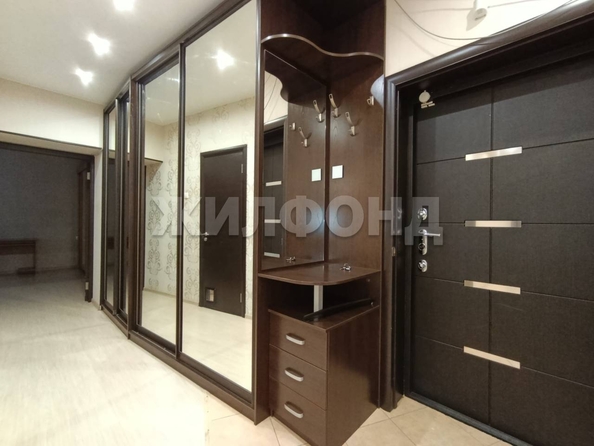 
  Продается 4-комн. квартира, 117 м², Владимировская ул, д. 21
. Фото 7.
