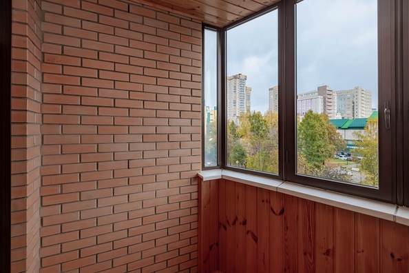 
  Продается 2-комн. квартира, 50.5 м², Романова ул, д. 55
. Фото 12.