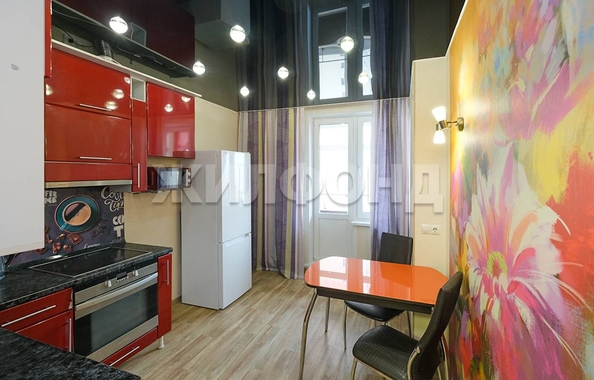 
  Продается 1-комн. квартира, 38.8 м², Кавалерийская ул, д. 25
. Фото 1.