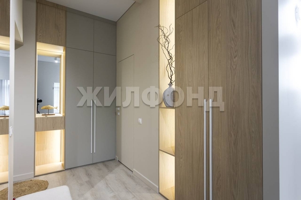 
  Продается 3-комн. квартира, 69.3 м², Тесла ул, д. 24
. Фото 12.