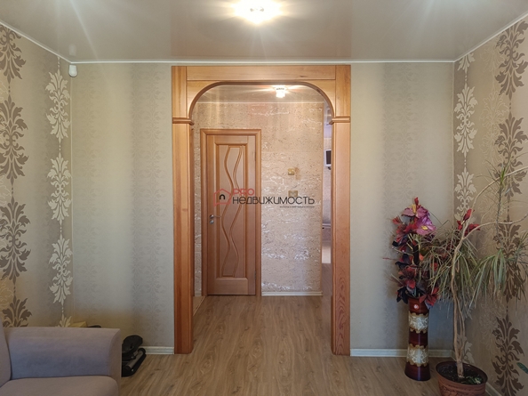 
  Продается 3-комн. квартира, 60.4 м², Новосибирская ул, д. 13
. Фото 5.