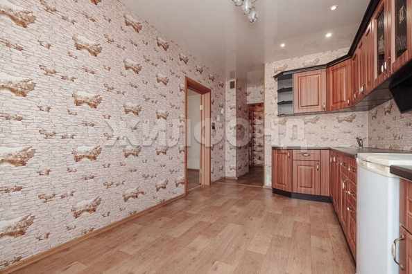 
  Продается 1-комн. квартира, 42 м², В. Высоцкого ул, д. 41/4
. Фото 5.