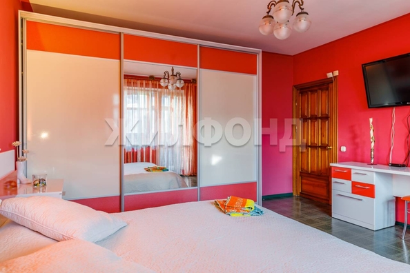 
  Продается 2-комн. квартира, 50.5 м², 25 лет Октября ул, д. 14
. Фото 9.