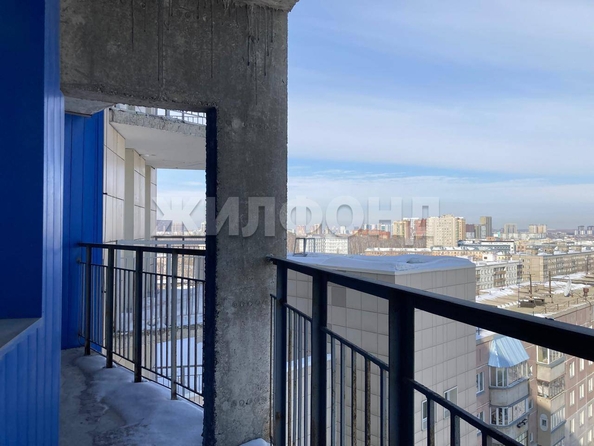 
  Продается 3-комн. квартира, 76.5 м², Красина ул, д. 56
. Фото 14.
