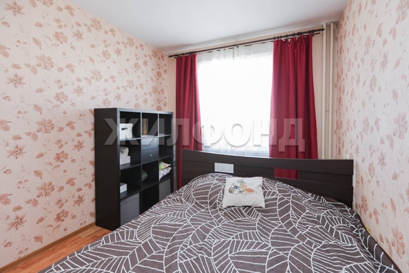 
  Продается 2-комн. квартира, 75.6 м², В. Высоцкого ул, д. 62
. Фото 8.