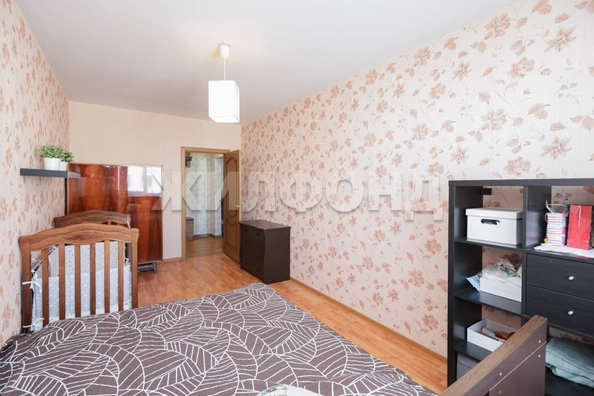 
  Продается 2-комн. квартира, 75.6 м², В. Высоцкого ул, д. 62
. Фото 9.