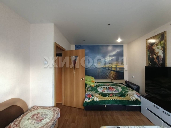 
  Продается 1-комн. квартира, 26 м², Петухова ул, д. 103
. Фото 2.