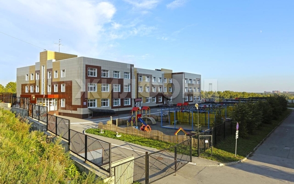 
  Продается 2-комн. квартира, 58.3 м², В. Высоцкого ул, д. 41/5
. Фото 15.