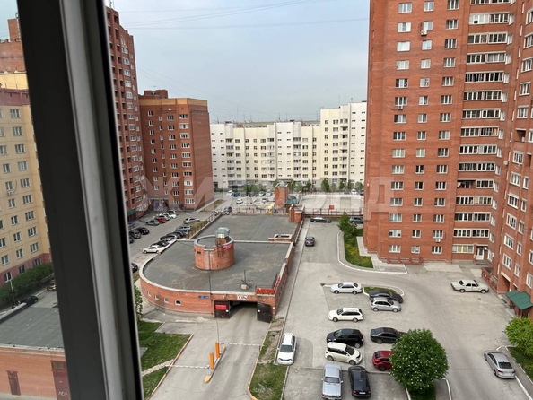 
  Продается 2-комн. квартира, 56.4 м², Ключ-Камышенское Плато ул, д. 14
. Фото 5.