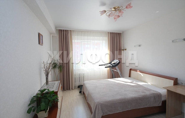 
  Продается 3-комн. квартира, 85.2 м², Адриена Лежена ул, д. 17
. Фото 1.