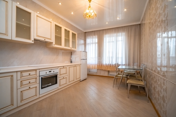 
  Продается 2-комн. квартира 78 м². Фото 1.