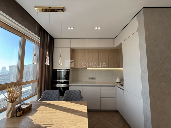 
  Продается 2-комн. квартира 60.6 м², в ЖК Державина, 50. Фото 1.