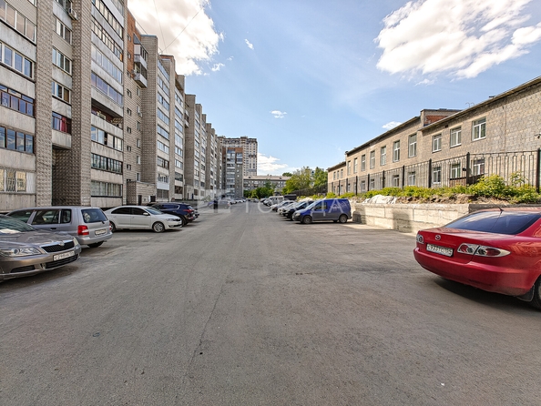 
  Продается 4-комн. квартира 112.4 м². Фото 23.