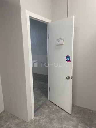
  Продается универсальное помещение 90 м², в ЖК На Петухова, дом 2. Фото 13.
