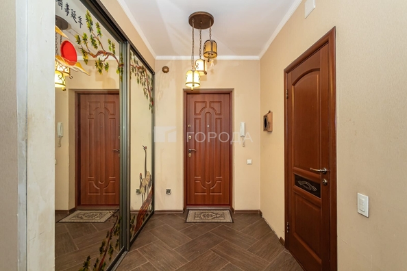 
  Продается 3-комн. квартира 101.3 м². Фото 1.