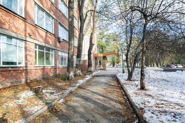 
  Продается склад 62.8 м². Фото 2.