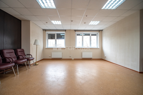 
  Сдается офис 220 м². Фото 1.