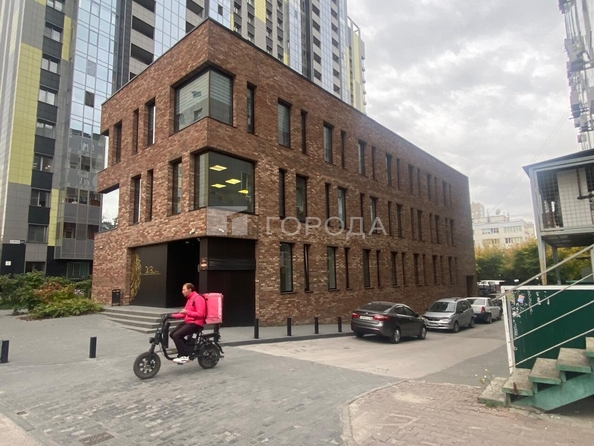 
  Сдается универсальное помещение 851 м². Фото 18.