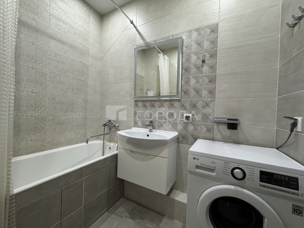 
  Продается 2-комн. квартира 63.7 м², в ЖК Молодежный, дом 4. Фото 10.
