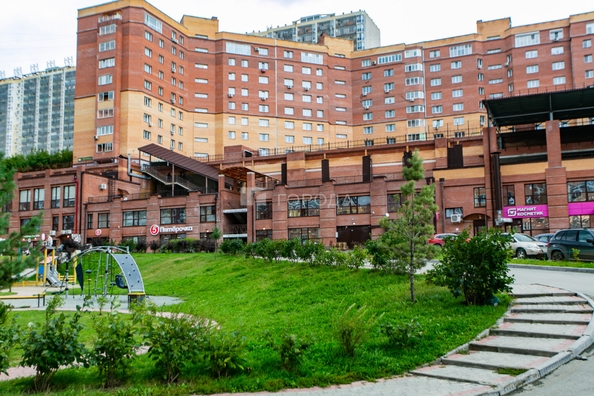 
  Продается 3-комн. квартира 81.4 м², в ЖК Радужный каскад, б/с 19. Фото 33.